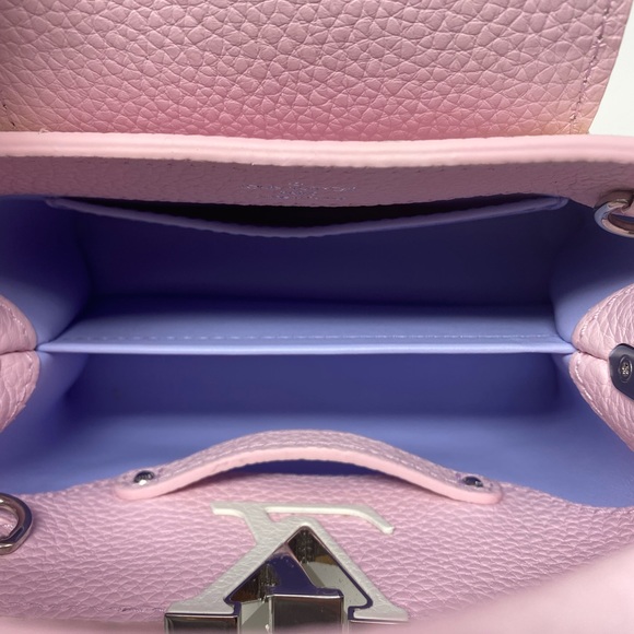 Louis Vuitton Capucines Mini - Picture 7 of 14